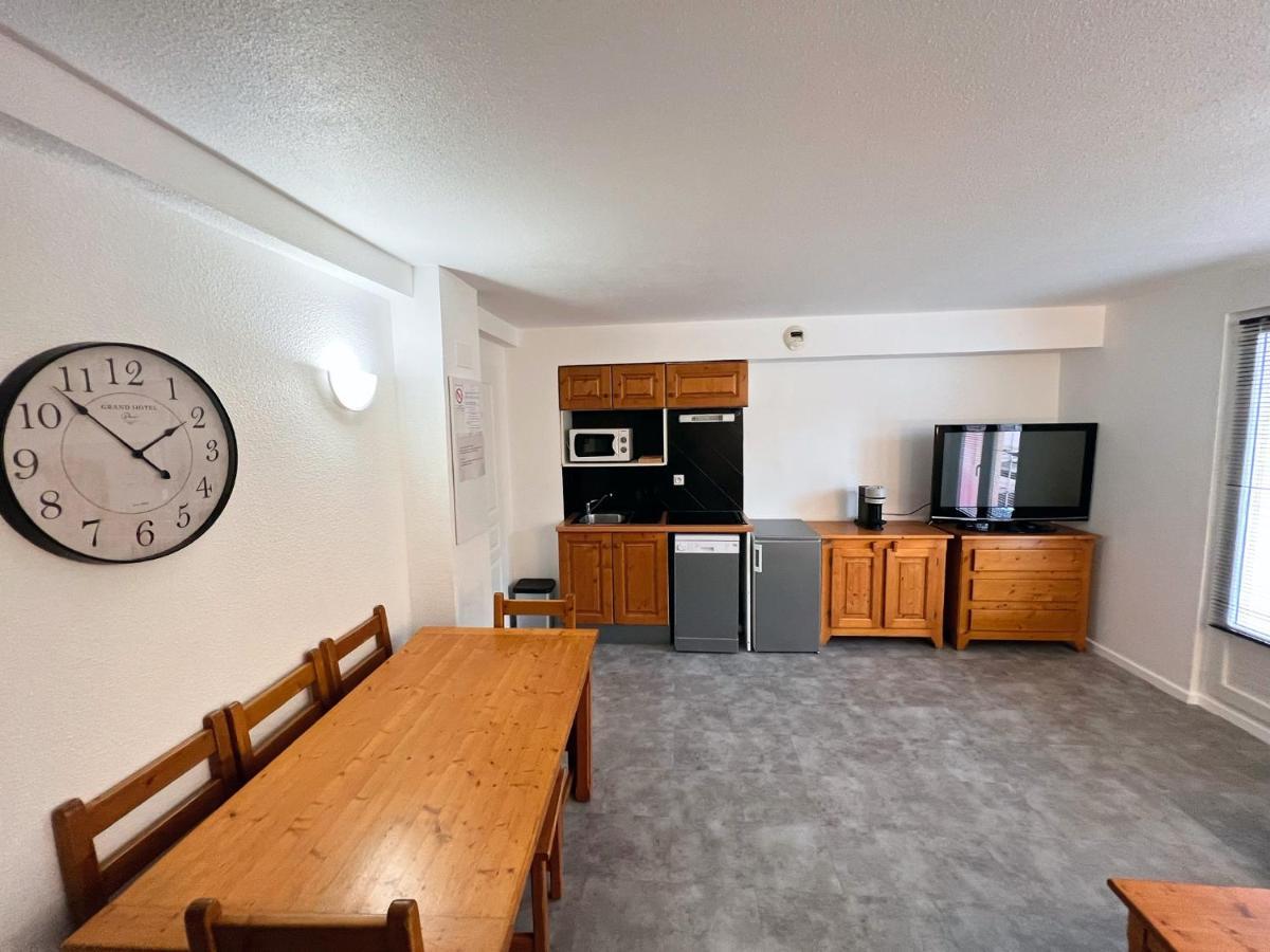 Vars, Appart Spacieux Renove 4 Couchages Dans Chalet Vars  Luaran gambar