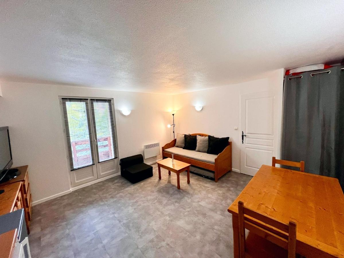 Vars, Appart Spacieux Renove 4 Couchages Dans Chalet Vars  Luaran gambar